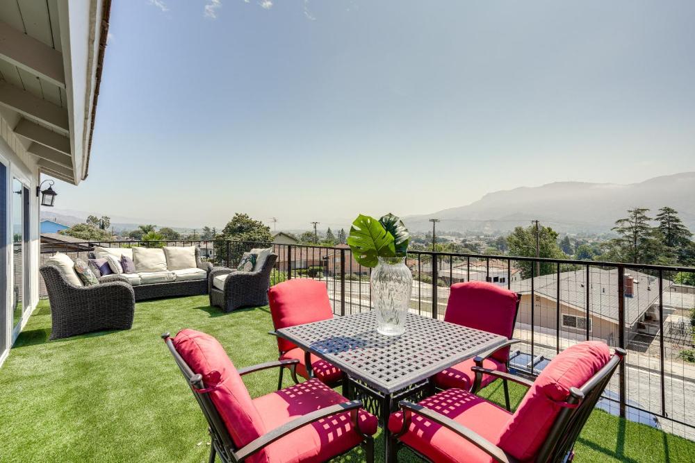 Chic Santa Paula Home with Mountain and City Views!